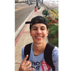 Meet your Posher, Thiago